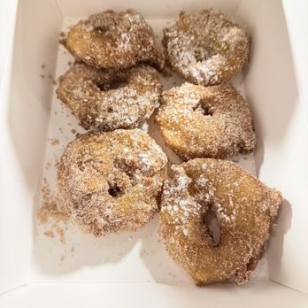 Bellona Kitchen - Apple fritters - Vegetarian Near Me - Toronto, Ontario