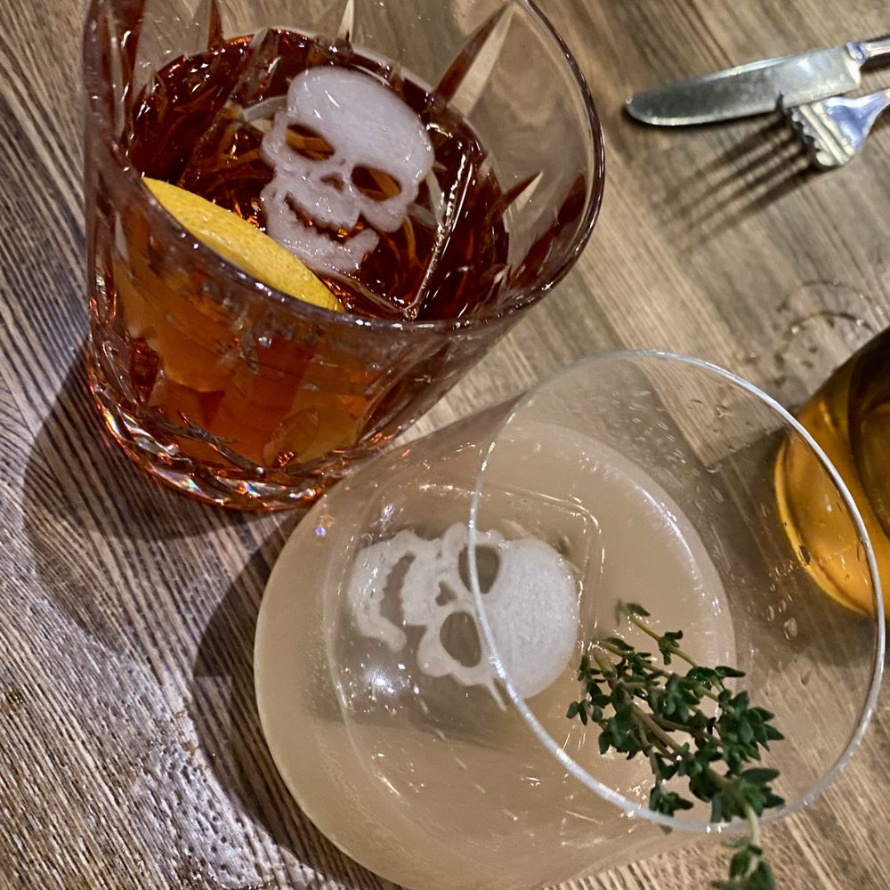 International Smoke - Left to right: NEGRONI and TICKLE ME PINK - Barbeque Near Me - San Francisco, California International Smoke - Left to right: NEGRONI and TICKLE ME PINK - Barbeque Near Me - San Francisco, California