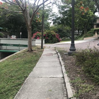 Historic Roser Park - Parks Near Me - St. Petersburg, Florida