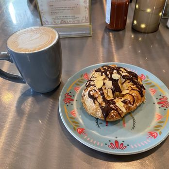 Compass Rose Cafe - Chocolate Almond Croissant & Vanilla Latte @ Compass Rose Cafe. - Breakfast & Brunch Near Me - Brookings, Oregon