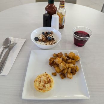 Element Denver Park Meadows - Breakfast: frittata, potatoes, yogurt, and cranberry juice - Hotels Near Me - Lone Tree, Colorado