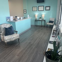 Erasure By Tracey - Our lovely lobby, take a step In towards a better, healthier you!
