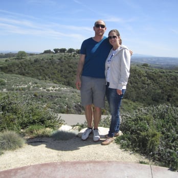 Calcareous Vineyard - Beautiful views - Wine Tasting Room Near Me - Paso Robles, California Calcareous Vineyard - Beautiful views - Wine Tasting Room Near Me - Paso Robles, California