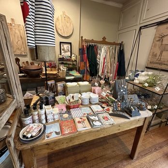 Creme De La Creme - Home Decor Near Me - Leesburg, Virginia Creme De La Creme - Home Decor Near Me - Leesburg, Virginia