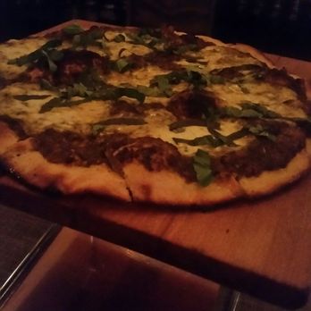 Grampa's Pizzeria - Jabroni Pizza - Pizza Near Me - Madison, Wisconsin