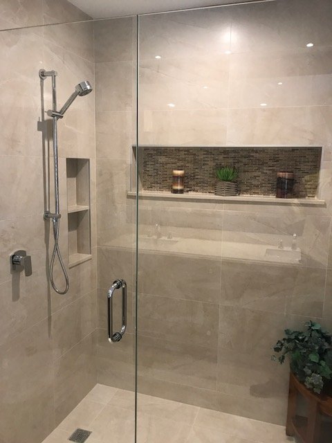 Slide of Full Service USA