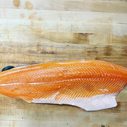Dutch Hill Farm Market & Meat Shoppe
