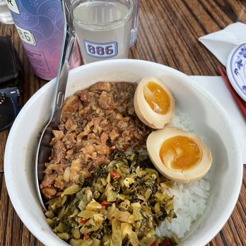 886 - Lo Ba Beng (Braised pork belly over rice with soft egg, pickled mustard green) - Taiwanese Near Me - New York, New York