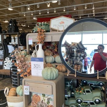 Kirkland's - Fall decor - Home Decor Near Me - Fort Wayne, Indiana