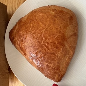 Guss Bakery - Pan : Queso $1.50+ - Bakeries Near Me - Chicago, Illinois Guss Bakery - Pan : Queso $1.50+ - Bakeries Near Me - Chicago, Illinois