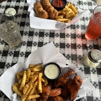 Mony’s Pizzeria - 5 Wings, Fries, and Drink Lunch Special 2 Monys Beef Pepperoni Rolls, Fries, Drink Lunch Special - Pizza Near Me - Houston, Texas Mony’s Pizzeria - 5 Wings, Fries, and Drink Lunch Special 2 Monys Beef Pepperoni Rolls, Fries, Drink Lunch Special - Pizza Near Me - Houston, Texas