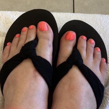 Leann's Nails - Delux Pedicure with Gel - Nail Salons Near Me - Alameda, California
