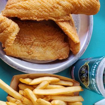 Bubba's Fish Shack - All you can eat catfish, fries and hush puppies. The filets were huge, I couldn't even eat everything on my first plate! - Seafood Near Me - Surfside Beach, South Carolina