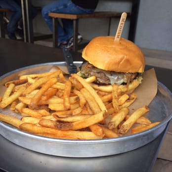 1909 - 1909 burger. Really good! - Bars Near Me - Temecula, California 1909 - 1909 burger. Really good! - Bars Near Me - Temecula, California