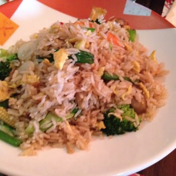 Aroi - Jai Khao Pad a delicious wok fried rice dish that would be suitable for vegetarians or children. - Asian Fusion Near Me - Limerick, LK
