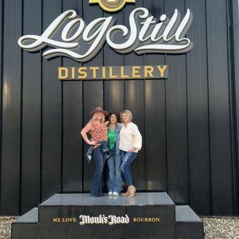 CopperTop Tours - At Log Still Distillery for a live show at the AMPhitheater - Bus Tours Near Me