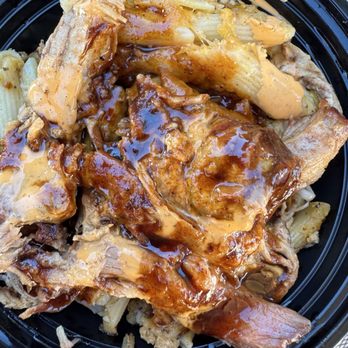 Noble Beast Butchers - Mac and cheese with pulled pork - Barbeque Near Me Noble Beast Butchers - Mac and cheese with pulled pork - Barbeque Near Me