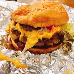 Five Guys - Sieht nicht so toll aus, aber schmeckt fantastisch:)