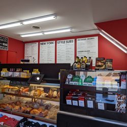 Richie's New York Corner Deli - Counter and menu