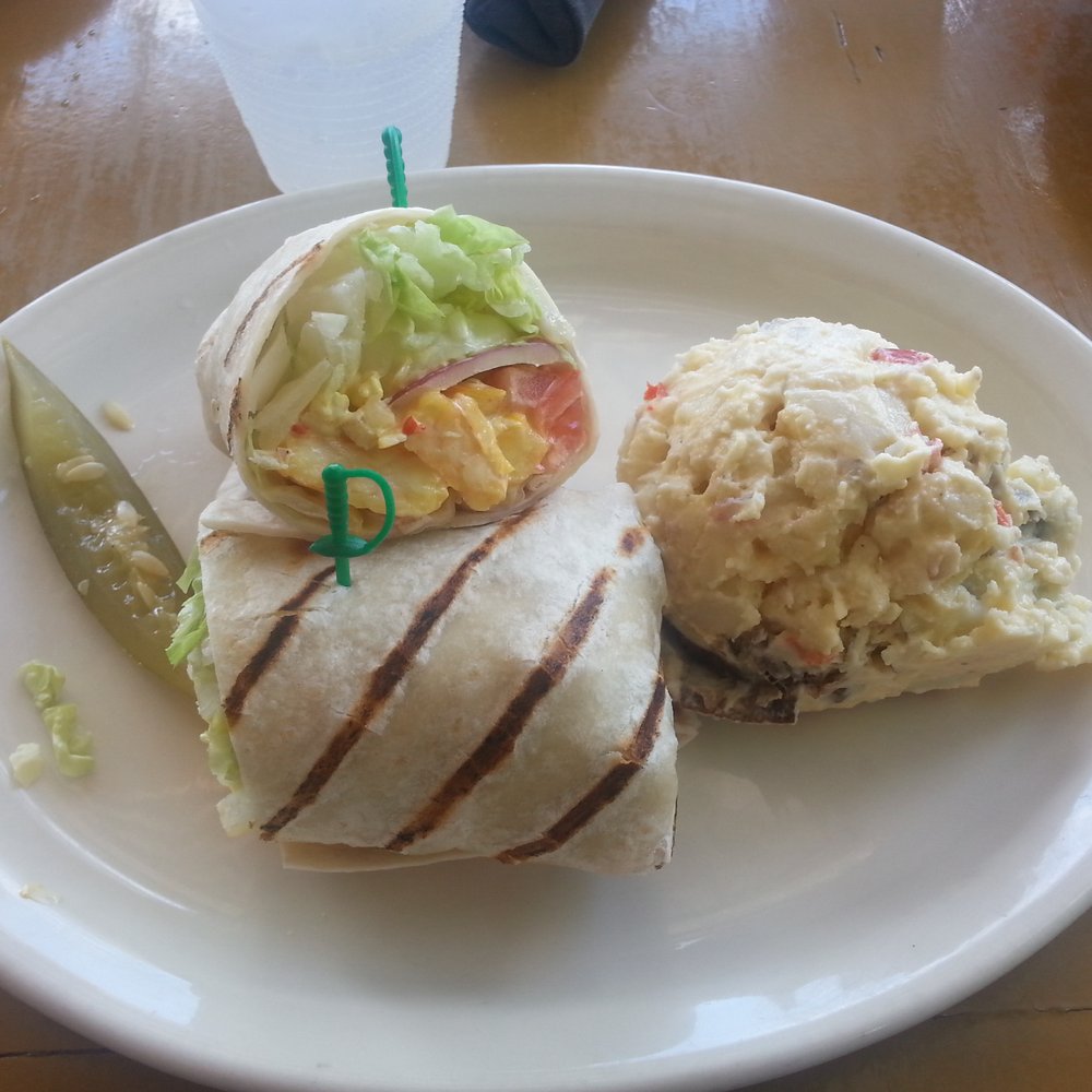 Duffy's - Spicy shrimp wrap. - Coffee & Tea Near Me - Vieques, Puerto Rico