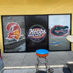 Hobbs Hideaway Sports Bar