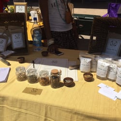 Uptown Farmers Market - Teas for hair and body