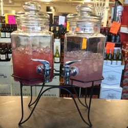 Gateway Liquor - Viniq tasting one is mixed with ginger beer and the other is mixed with cranberry and pineapple juice.