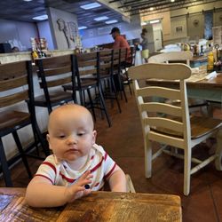 One Twenty Three Burger House - Ready for late lunch / early dinner!