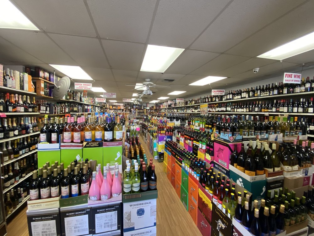 JERUSALEM PLAZA LIQUOR Updated September 2024 438 Jerusalem Ave, Hicksville, New York Beer