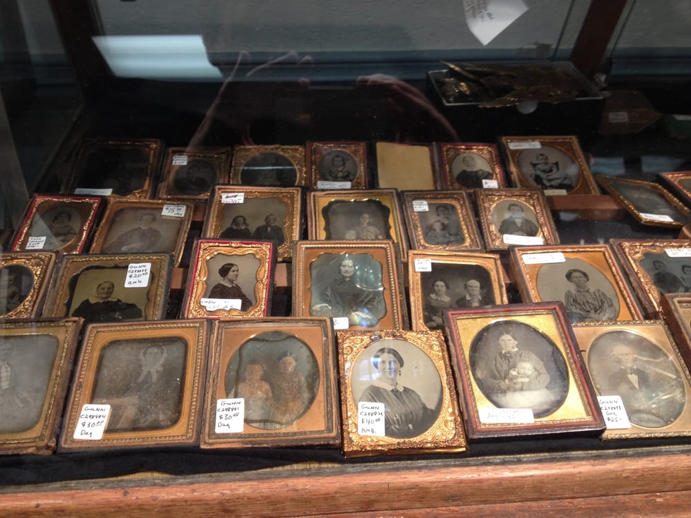 Social spots from Gallery In the Vault