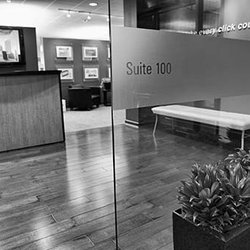 Straight North - Lobby
