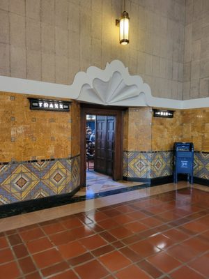 Traxx Restaurant by null