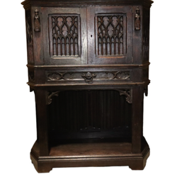 The Bartlett House of Antiques