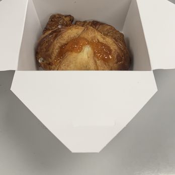 Housewife - Apricot + Goat cheese croissant - Breakfast & Brunch Near Me - Grandview, Missouri Housewife - Apricot + Goat cheese croissant - Breakfast & Brunch Near Me - Grandview, Missouri