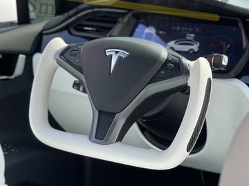 Tesla Yoke Steering Wheel - Tesla Yoke Steering Wheel Tesla Yoke Steering Wheel - Tesla Yoke Steering Wheel