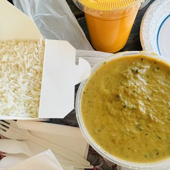 Park the Carts - Lamb Korma with Basmati rice and Mango Lassi - Food Trucks Near Me - Portland, Oregon Park the Carts - Lamb Korma with Basmati rice and Mango Lassi - Food Trucks Near Me - Portland, Oregon