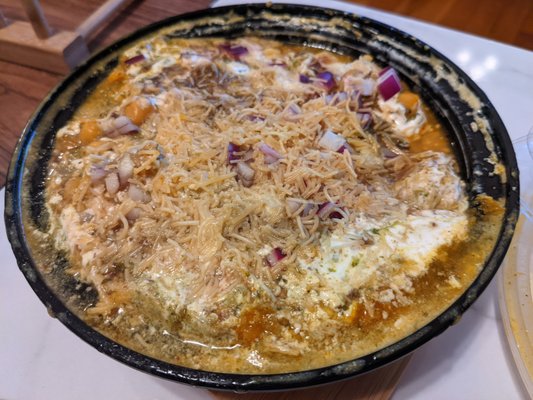 Momo N Curry by null