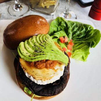 Haché - Burgers Near Me - London, XGL