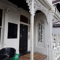 Back Of Chapel Backpackers - Entrance