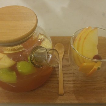 Light Cafe - Taiwanese Fruit Tea - Cafes Near Me - Toronto, Ontario Light Cafe - Taiwanese Fruit Tea - Cafes Near Me - Toronto, Ontario