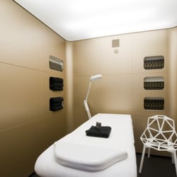 Delete - Delete Professionals in Waxing Amsterdam de Pijp wax bar, de beste wax bar van Amsterdam, wax cabine van binnen.