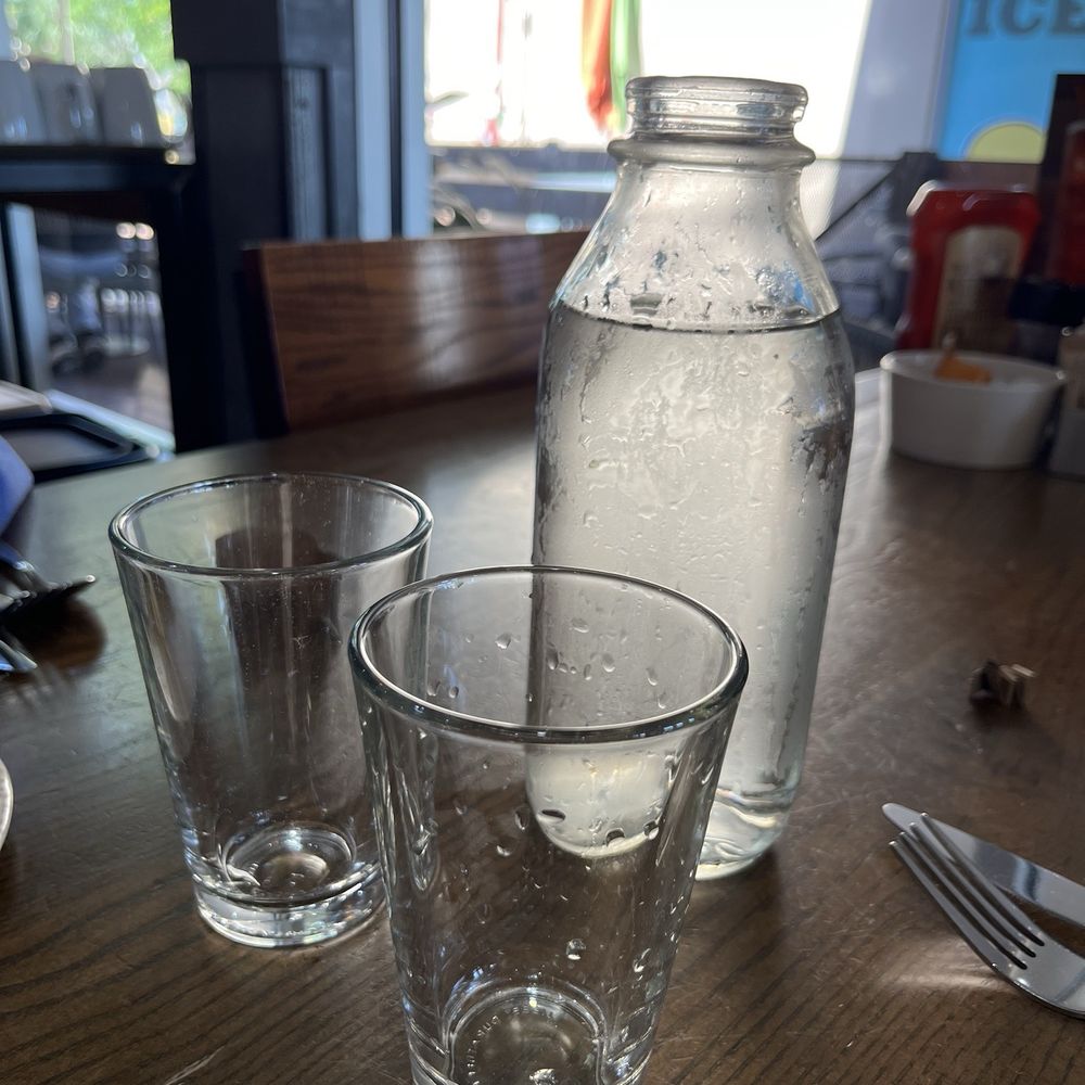 Love that they brought us a pitcher! I'm always asking for more water! ;) Love that they brought us a pitcher! I'm always asking for more water! ;)