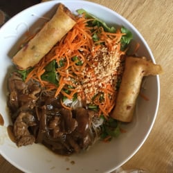 Hanoi Vietnamien - 6.50€ bo bun au bœuf