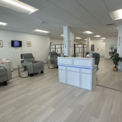 Yamilashes - Espacio agradables, y servicios especial.