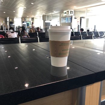 TAMPA INTERNATIONAL AIRPORT - Updated July 2024 - 2709 Photos & 2074