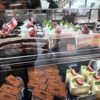 85°C Bakery Cafe-Lakeline - Goodies - Coffee & Tea Near Me - Austin, Texas 85°C Bakery Cafe-Lakeline - Goodies - Coffee & Tea Near Me - Austin, Texas