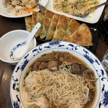 Hon's Wun-Tun House - Braised E3. Beef Brisket & Wun-tun Noodle Soup - Cantonese Near Me - San Francisco, California Hon's Wun-Tun House - Braised E3. Beef Brisket & Wun-tun Noodle Soup - Cantonese Near Me - San Francisco, California