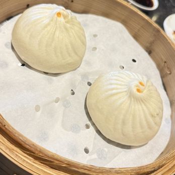 Din Tai Fung - Chicken & Mushroom Buns (2 each) $9.50 - Dim Sum Near Me - Irvine, California