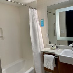 Large bathroom behind the sliding door