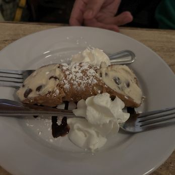 Ralphs Italian Restaurant - Cannoli - Italian Near Me - Philadelphia, Pennsylvania